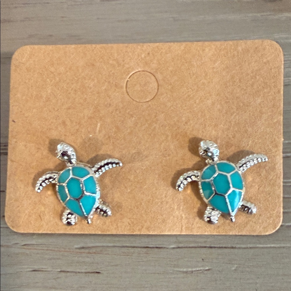 Turquoise Color Sea Turtle Stud Women’s Earrings